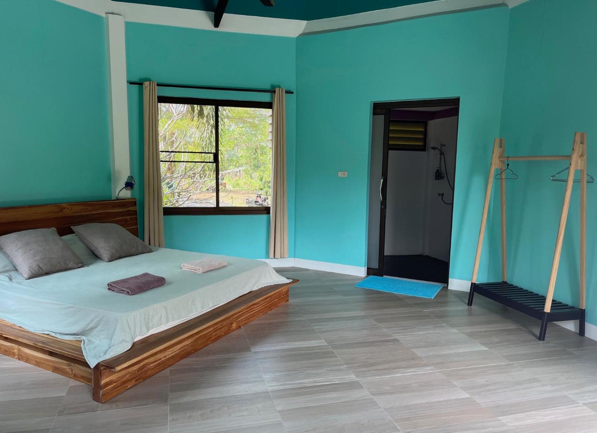 Navari Homestay Районг Экстерьер фото