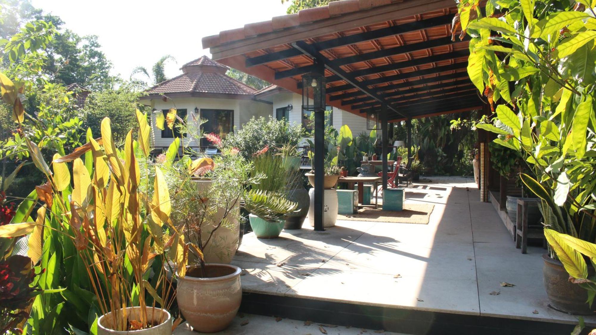 Navari Homestay Районг Экстерьер фото